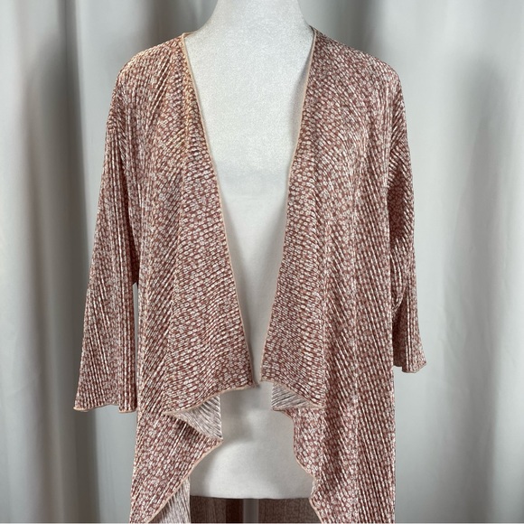 NWT LuLaRoe Kimono Mauve / Pink with White Flowers Size Small - Picture 4 of 10